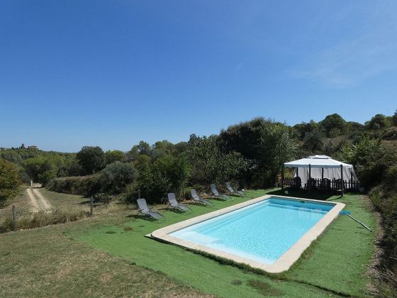 Foto 2 de Casa rural en venda a Cistella de 11 habitacions amb terrassa i piscina