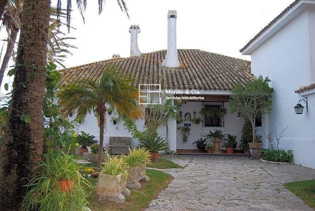 Foto 2 de Xalet en venda a Vistahermosa  - Fuentebravía de 6 habitacions amb piscina i garatge