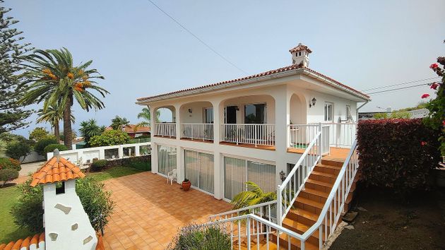 Foto 1 de Chalet en venta en Santa Catalina de 5 habitaciones con terraza y garaje