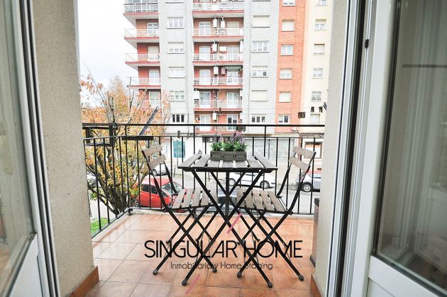 Foto 1 de Pis en venda a Centro - Mendibil - Santiago de 3 habitacions amb balcó i calefacció