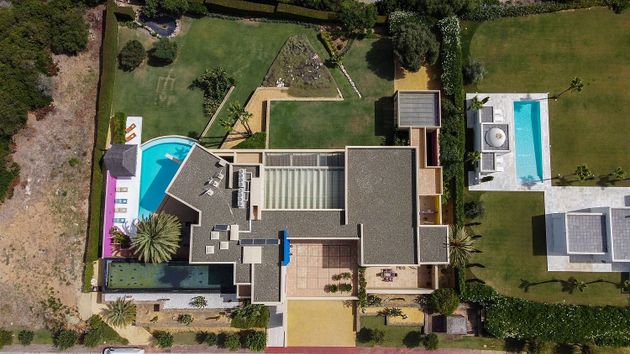 Foto 1 de Casa en venda a Sotogrande Alto de 6 habitacions amb terrassa i piscina
