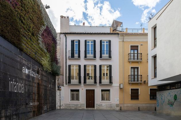 Foto 1 de Casa en venda a Centro Histórico de 5 habitacions amb balcó i calefacció