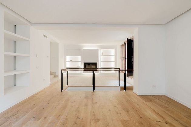 Foto 2 de Venta de piso en La Seu - Cort - Monti-sión de 2 habitaciones con garaje y aire acondicionado