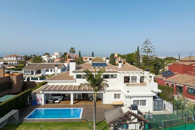 Foto 1 de Casa en venda a Churriana de 5 habitacions amb terrassa i piscina