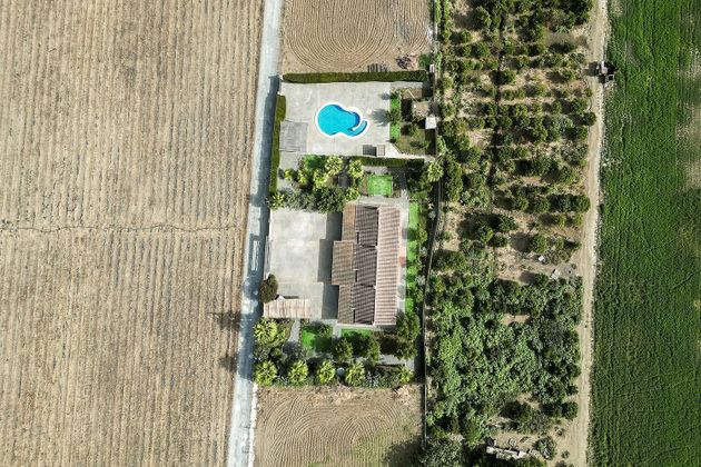 Foto 1 de Casa en venda a Coín de 6 habitacions amb piscina i jardí