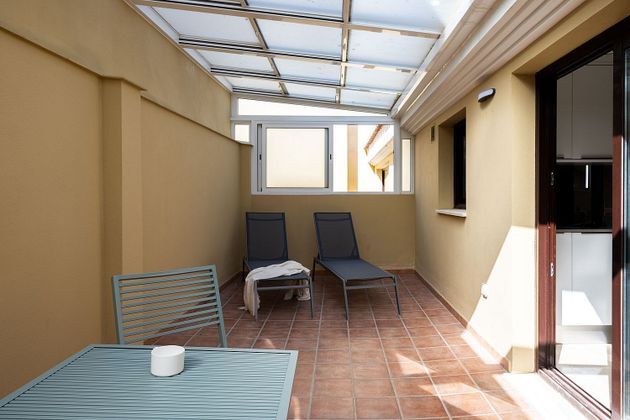 Foto 1 de Pis en venda a La Goleta - San Felipe Neri de 1 habitació amb terrassa i aire acondicionat