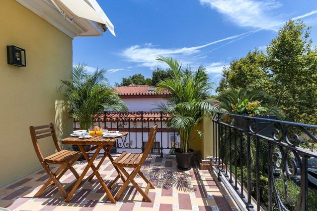 Foto 1 de Pis en venda a Pedregalejo de 4 habitacions amb jardí i aire acondicionat