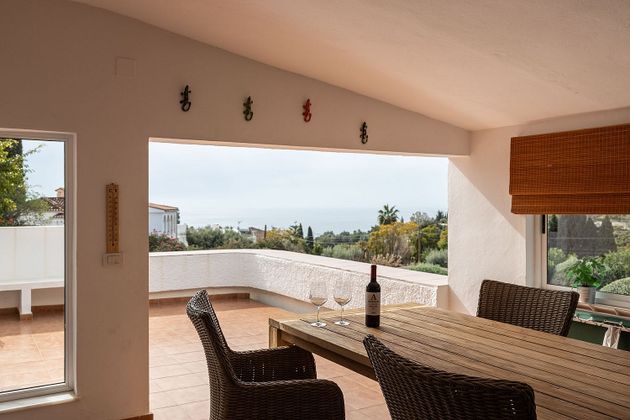 Foto 2 de Casa en venta en Zona el Higuerón de 4 habitaciones con terraza y piscina