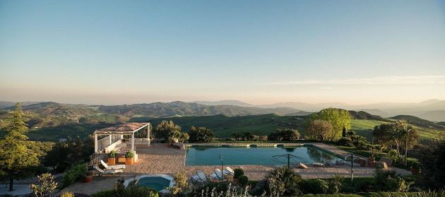 Foto 2 de Casa en venda a Álora de 5 habitacions amb terrassa i piscina