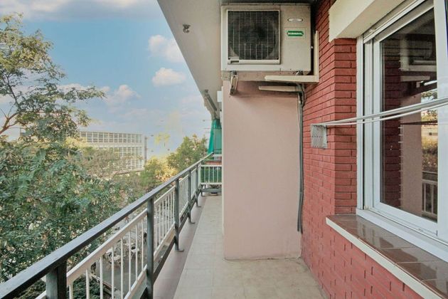 Foto 1 de Pis en venda a La Maternitat i Sant Ramon de 3 habitacions amb balcó i ascensor