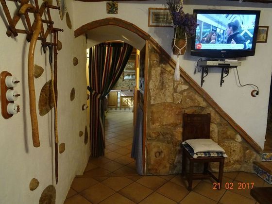 Foto 2 de Casa rural en venda a Sierra Engarcerán de 3 habitacions amb jardí i aire acondicionat