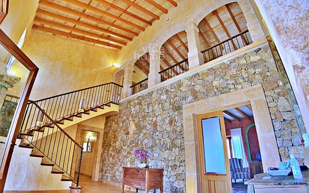 Foto 2 de Venta de casa rural en Sant Llorenç des Cardassar de 8 habitaciones con terraza y piscina