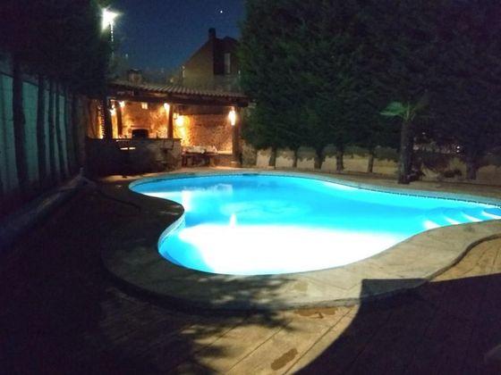 Foto 1 de Casa en venda a Loeches de 4 habitacions amb terrassa i piscina
