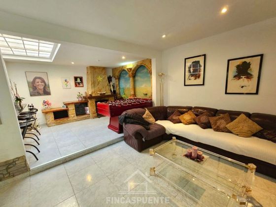 Foto 1 de Casa en venda a La Sagrada Família de 3 habitacions amb terrassa i aire acondicionat