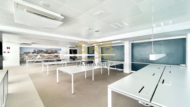Foto 2 de Oficina en alquiler en La Dreta de l'Eixample de 1306 m²