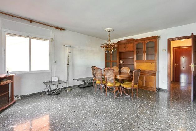 Foto 2 de Piso en venta en Vallcarca i els Penitents de 3 habitaciones con terraza y garaje
