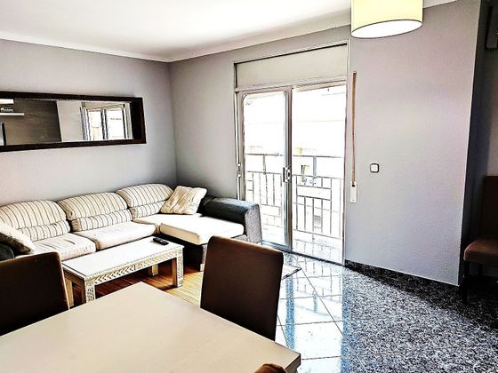 Foto 1 de Pis en venda a Montgat de 3 habitacions amb balcó i aire acondicionat