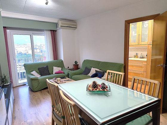 Foto 1 de Pis en venda a Montgat de 4 habitacions amb balcó i aire acondicionat
