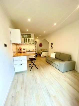 Foto 1 de Alquiler de estudio en calle Cerdà con muebles y aire acondicionado