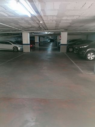 Foto 2 de Garatge en lloguer a Almeda - El Corte Inglés de 16 m²