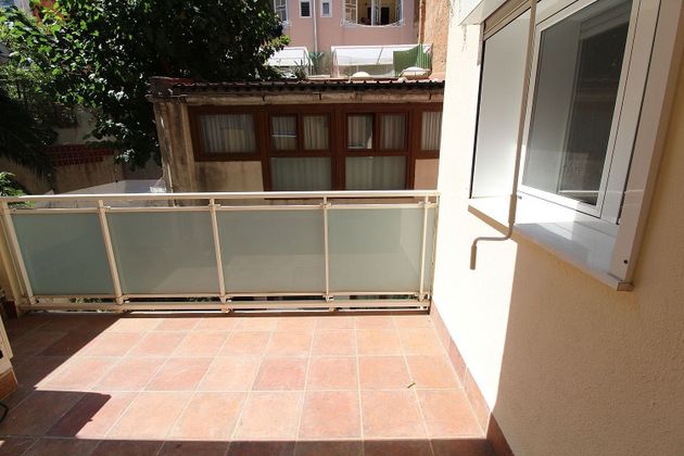 Foto 1 de Pis en venda a Vila de Gràcia de 2 habitacions amb terrassa i aire acondicionat