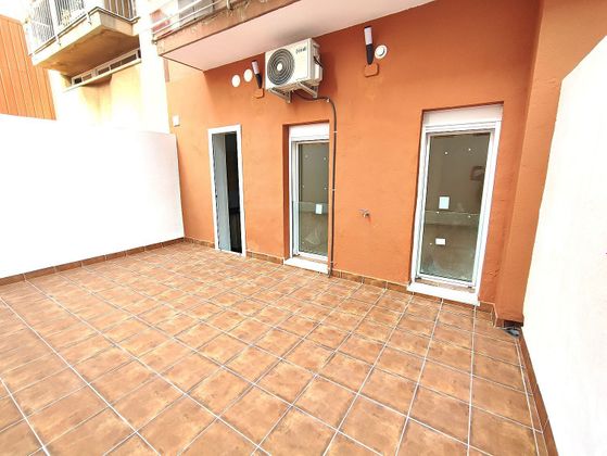 Foto 1 de Pis en venda a Montigalà -Sant Crist de 2 habitacions amb terrassa i aire acondicionat