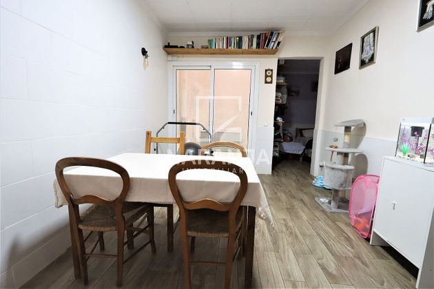 Foto 2 de Piso en venta en El Raval - Safaretjos de 3 habitaciones y 77 m²