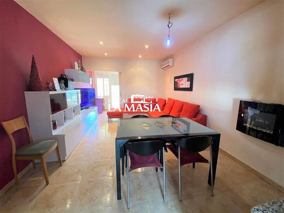 Foto 1 de Casa en venda a Santa Oliva de 3 habitacions amb terrassa i aire acondicionat