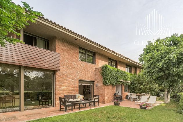 Foto 2 de Casa en venda a Can Majó - Can Trabal de 6 habitacions amb terrassa i jardí