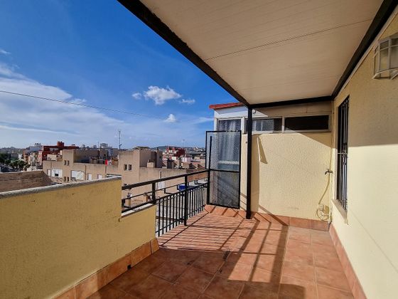 Foto 1 de Àtic en venda a Cas Capiscol de 2 habitacions amb terrassa i aire acondicionat