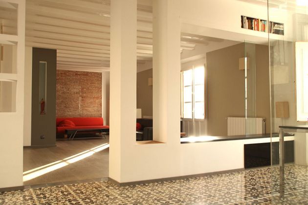 Foto 1 de Àtic en venda a calle Baixada de Santa Eulàlia de 3 habitacions amb terrassa i balcó