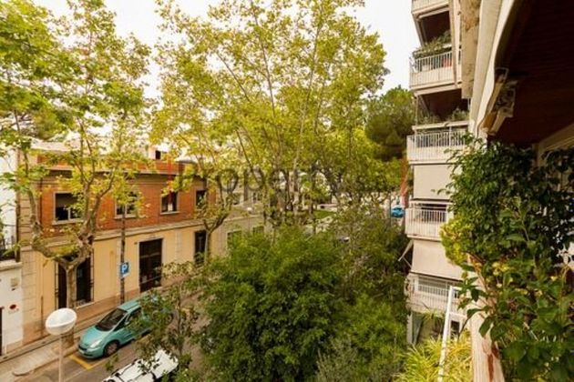 Foto 2 de Pis en venda a Les Tres Torres de 4 habitacions amb terrassa i garatge