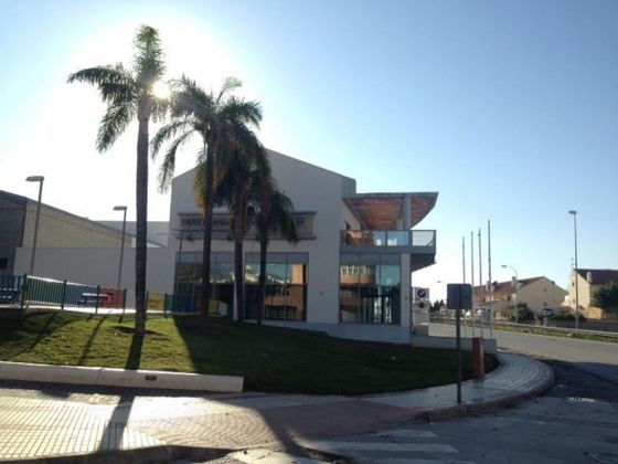 Foto 1 de Edifici en venda a Zona Hispanidad-Vivar Téllez de 1083 m²