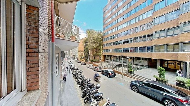 Foto 1 de Piso en venta en calle Sant Elies Marc Aureli de 3 habitaciones con terraza y garaje