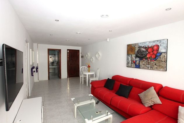 Foto 2 de Venta de piso en calle San Salvador de 3 habitaciones con terraza y aire acondicionado