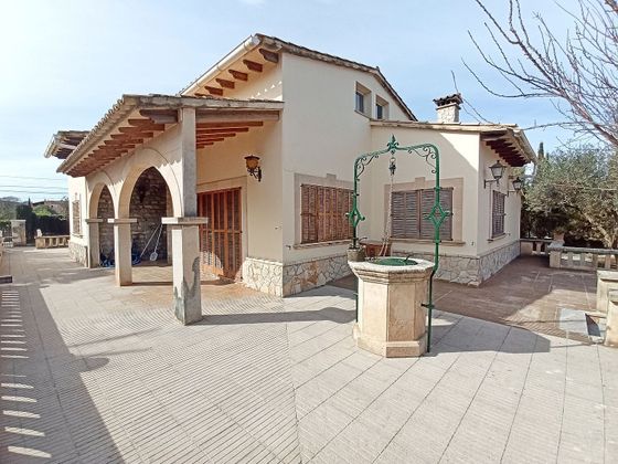 Foto 2 de Xalet en venda a calle Del Redol de 4 habitacions amb terrassa i piscina