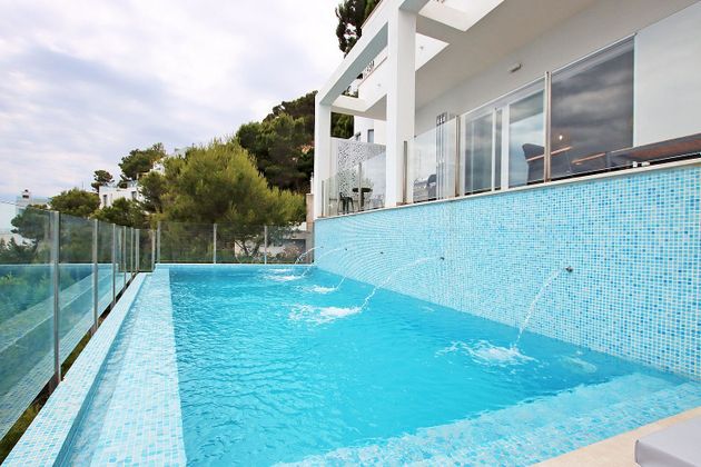 Foto 1 de Xalet en lloguer a vía De Les Cales de 4 habitacions amb terrassa i piscina