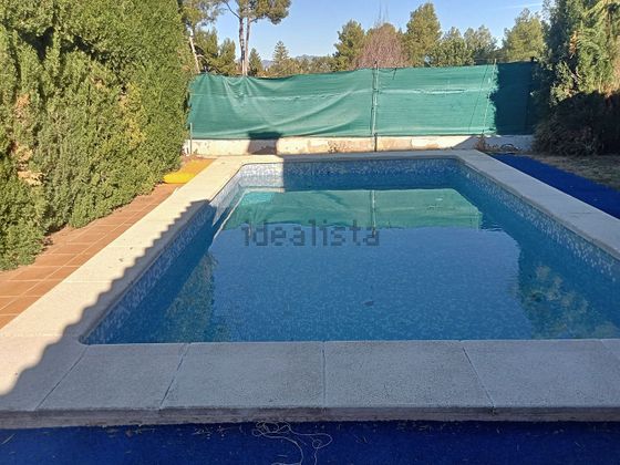 Foto 1 de Venta de chalet en Montealegre de 4 habitaciones con piscina y jardín