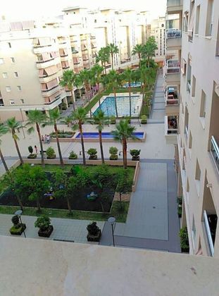 Foto 1 de Alquiler de piso en Teatinos de 4 habitaciones con terraza y piscina