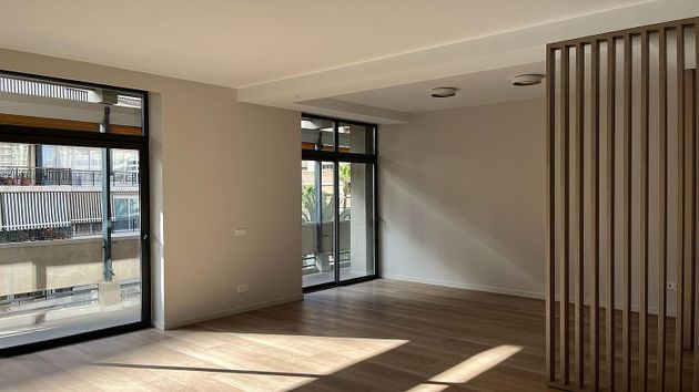 Foto 2 de Alquiler de piso en Jaume Roig de 4 habitaciones con terraza y garaje