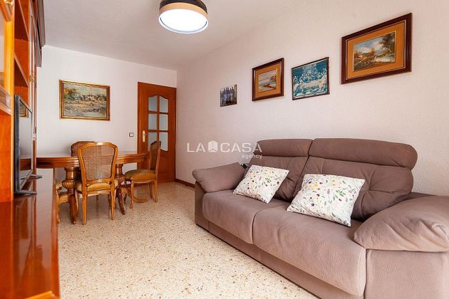 Foto 1 de Piso en venta en Can Baró de 3 habitaciones con balcón y calefacción
