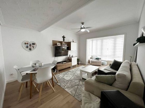 Foto 2 de Pis en venda a Maó de 4 habitacions amb terrassa i aire acondicionat