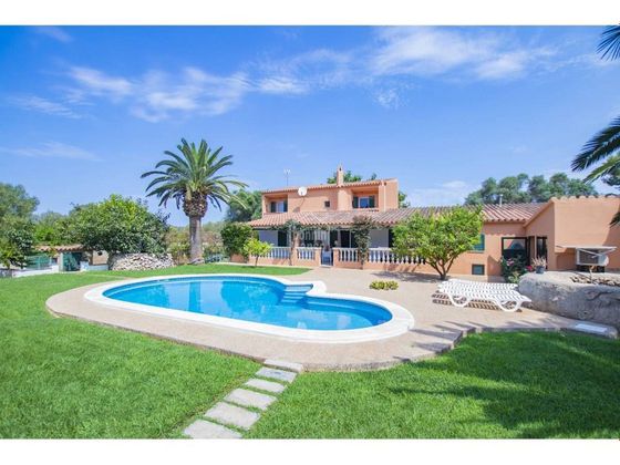 Foto 1 de Venta de casa en Sant Lluís de 5 habitaciones con terraza y piscina