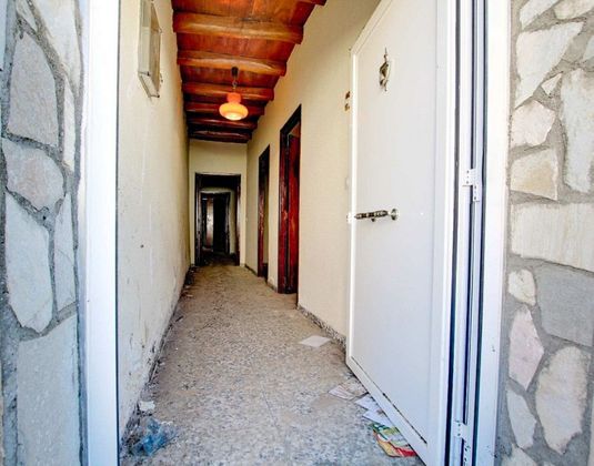 Foto 2 de Casa rural en venta en calle Manteca de 3 habitaciones y 171 m²