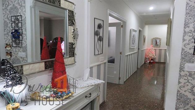 Foto 2 de Pis en venda a Benaguasil de 4 habitacions amb aire acondicionat i ascensor