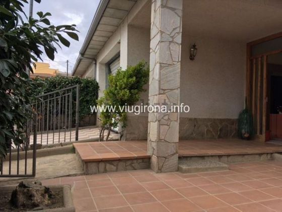 Foto 1 de Casa adosada en venta en Sant Hilari Sacalm de 4 habitaciones con terraza y garaje