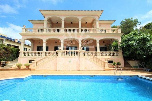 Foto 1 de Xalet en venda a S'Arenal-Son Verí de 5 habitacions amb terrassa i piscina