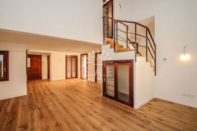 Foto 1 de Dúplex en venda a La Seu - Cort - Monti-sión de 2 habitacions amb garatge i balcó