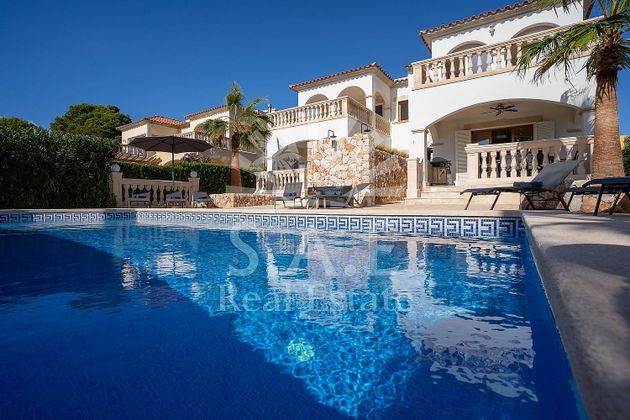 Foto 1 de Casa adosada en venta en Cala Pi-Vallgornera de 7 habitaciones con terraza y piscina