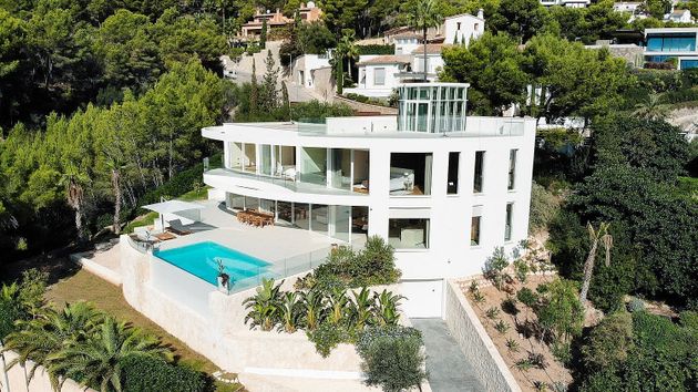 Foto 2 de Casa en venda a Port d'Andratx de 4 habitacions amb terrassa i piscina